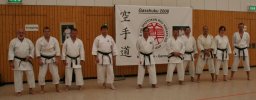 Een karatedelegatie van Belge en sensei Lallemand